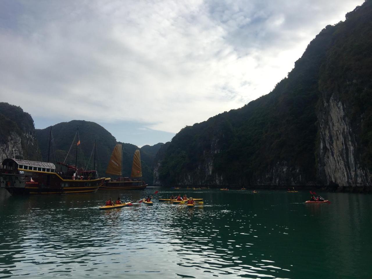 Calypso Cruises Cat Hai Exterior foto